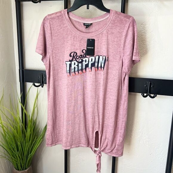 Torrid Road Trippin' Mauve Pink Tie Front Tee size 00 (M/L) - Picture 3 of 16